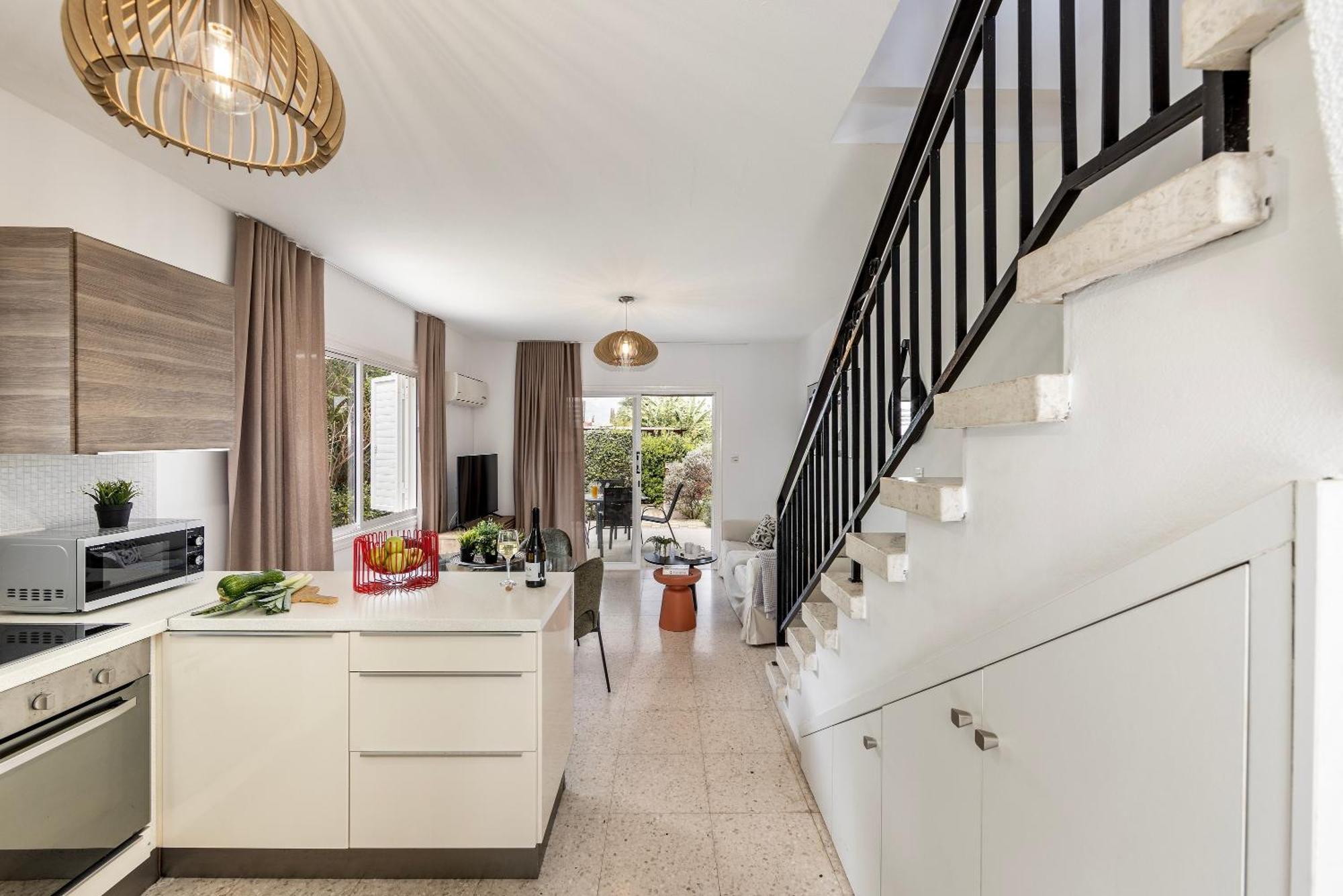 Larnaca Villa Marina Meneou Buitenkant foto