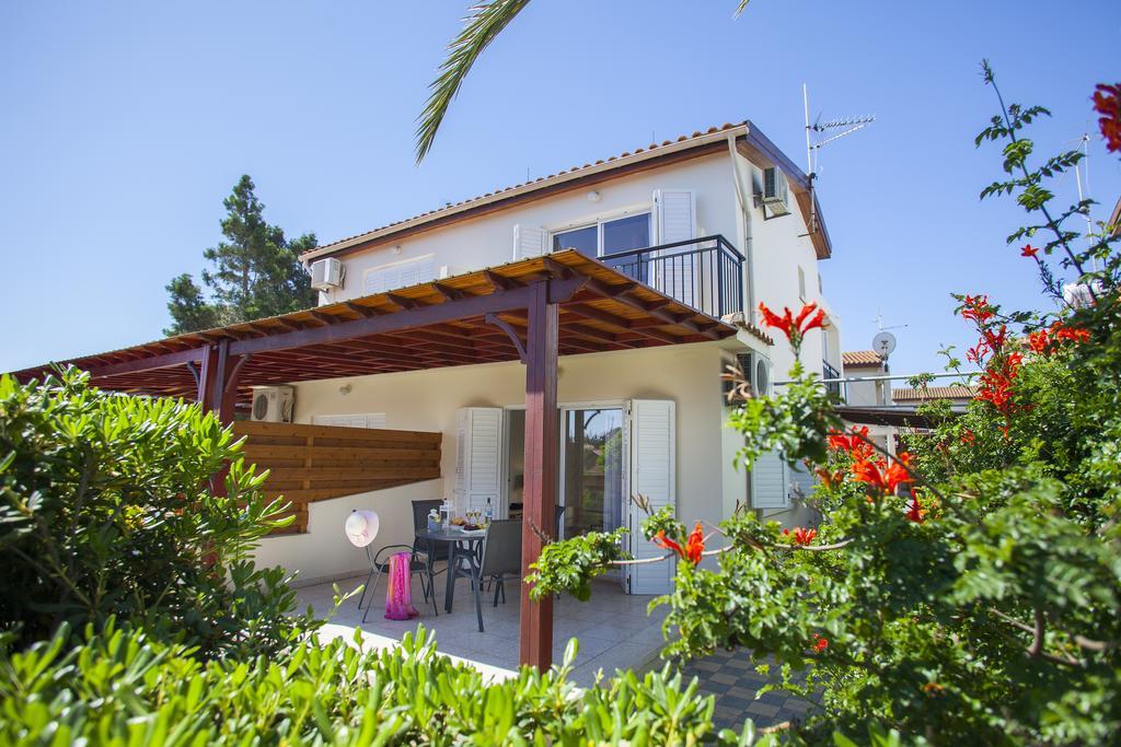 Larnaca Villa Marina Meneou Buitenkant foto