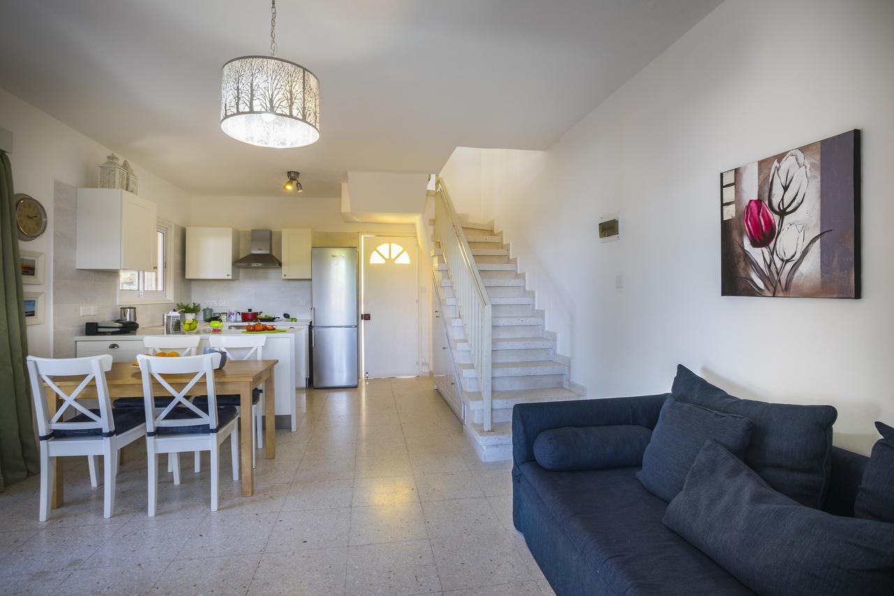 Larnaca Villa Marina Meneou Buitenkant foto