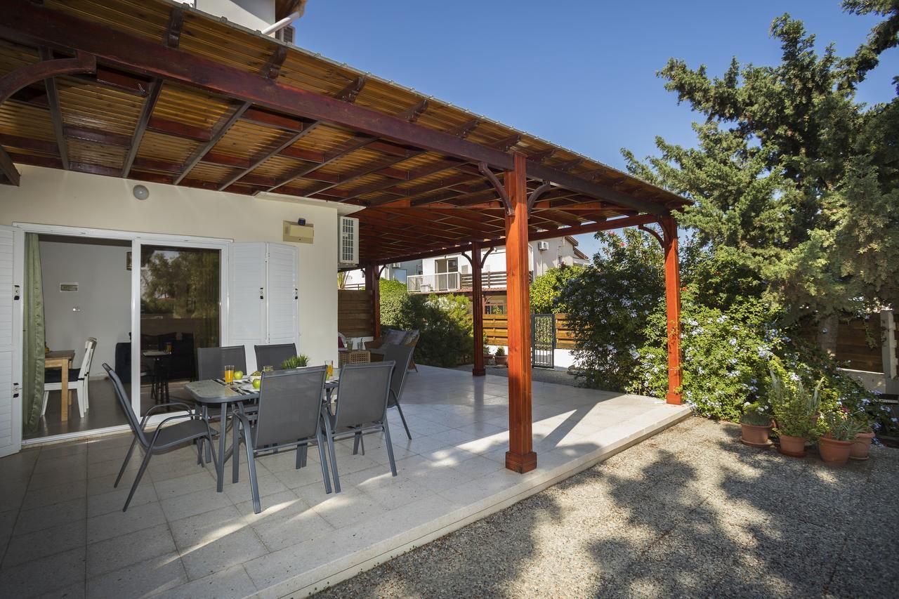 Larnaca Villa Marina Meneou Buitenkant foto